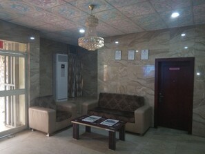 Khu tiếp khách ở sảnh