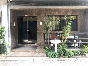 Voorkant van accommodatie