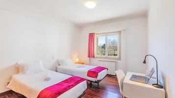 Sistema de insonorización, wifi gratis y ropa de cama