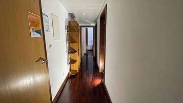 Lejlighed - 2 soveværelser - privat badeværelse | Lydisolering, gratis Wi-Fi, sengetøj, adgang for kørestole