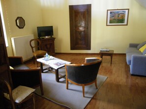 Habitación familiar, varias camas (Mimosa) | Decoración individual y mobiliario individual