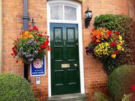 Fachada de la propiedad