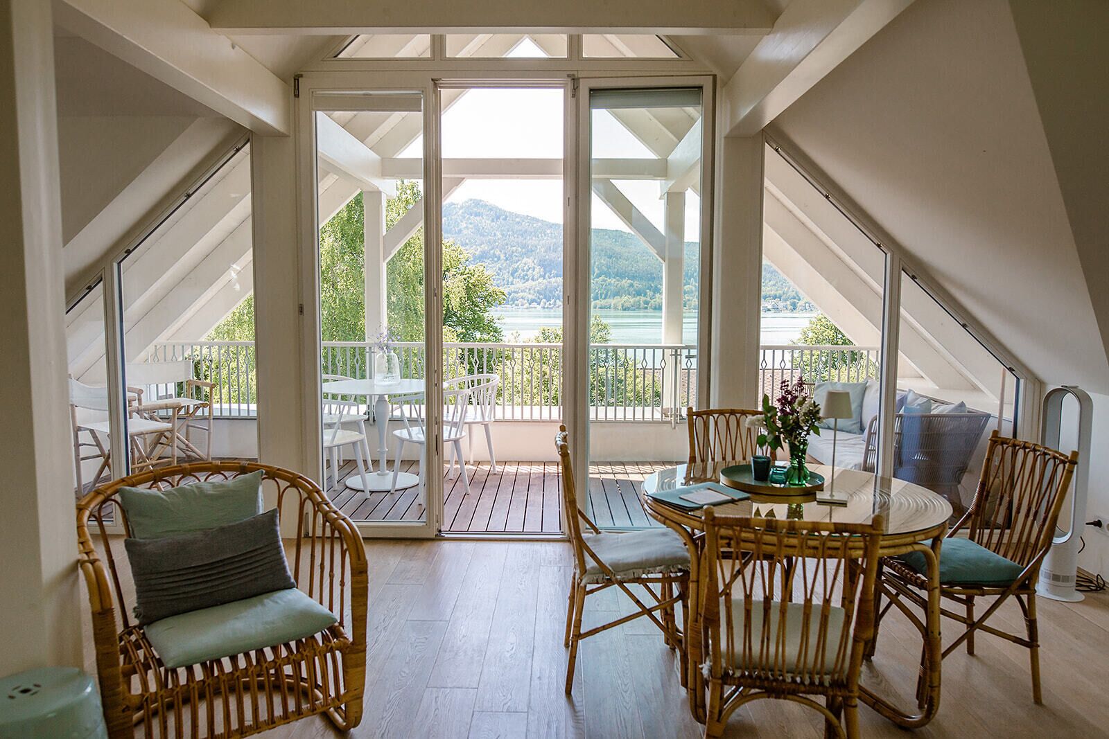 Panoramic Apartment, 1 Bedroom, Lake View | View from room