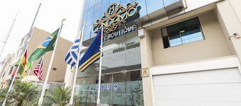 โรงแรมคันดาโม