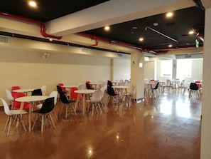 Cafe - Hotel Candamo (Lima)