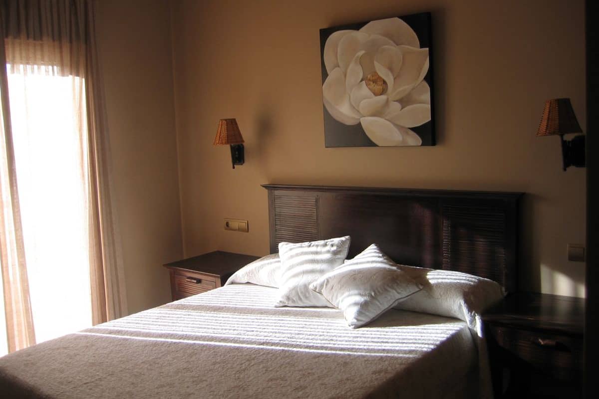 Chambre double | Coffre-fort, rideaux d’obscurcissement, lit de bébé (gratuit)
