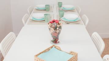 Triple Room, Shared Bathroom, City View | In-room safe, iron/ironing board, free WiFi, bed sheets