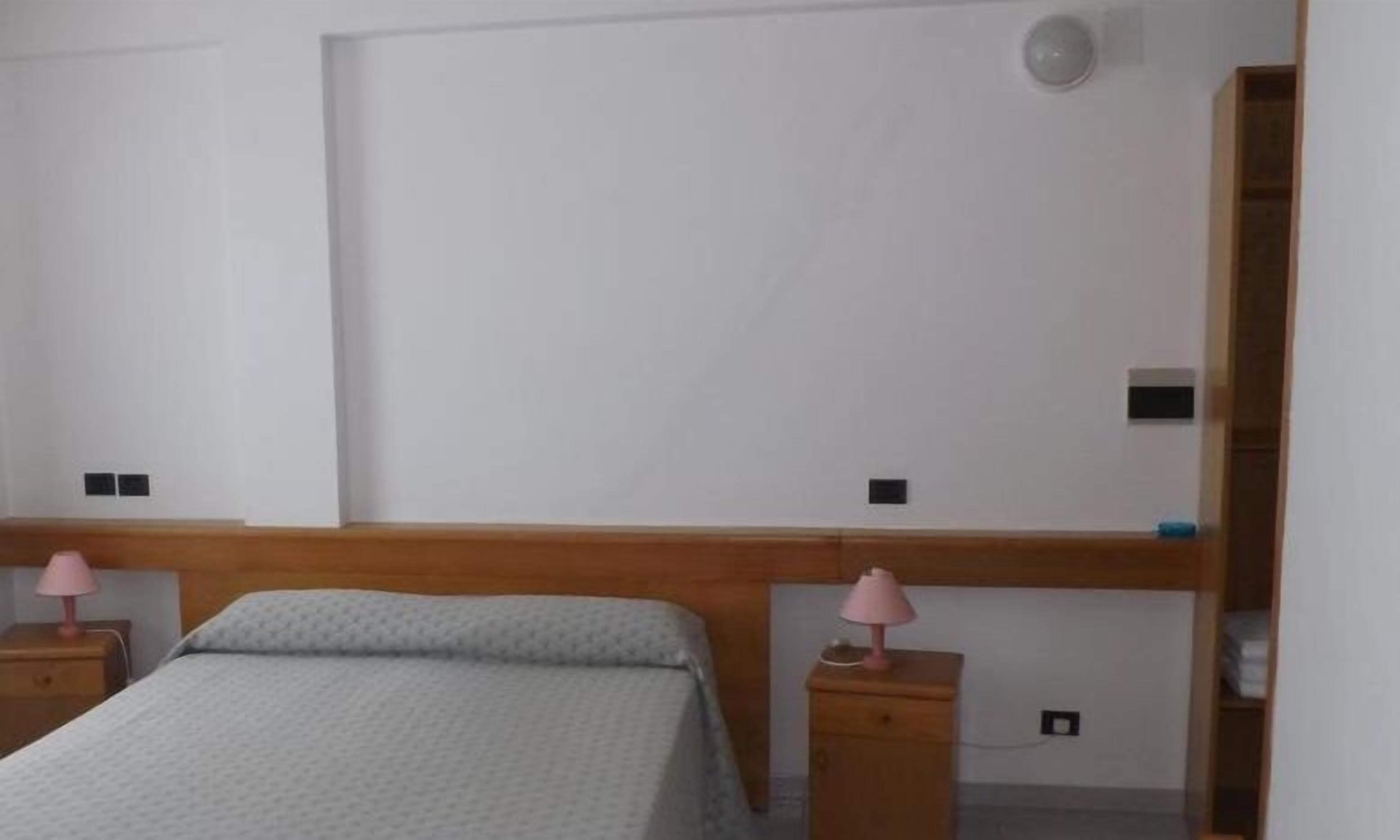 minibar, in-room safe, desk, cots/infant beds