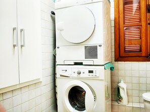Studio | Laundry