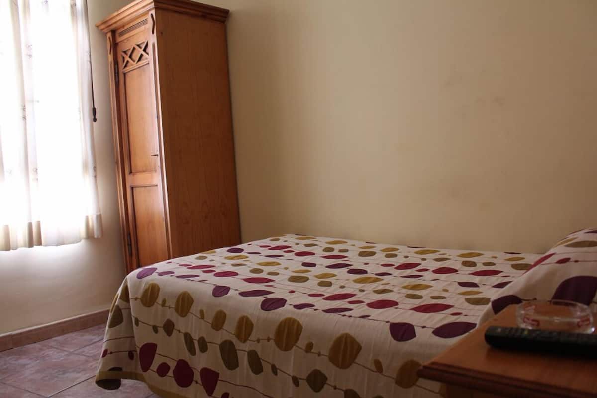 Chambres insonorisées, Wi-Fi gratuit, draps fournis
