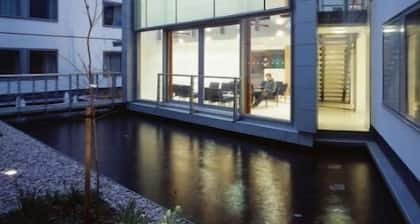 Friendship House - Hostel