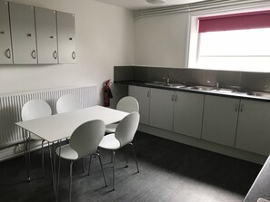 Kühlschrank, Mikrowelle