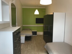 Free WiFi, bed sheets - New Mansion House - Hostel (London)