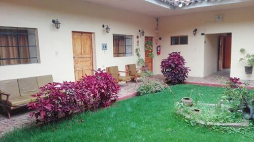 Hospedaje Buganvilla