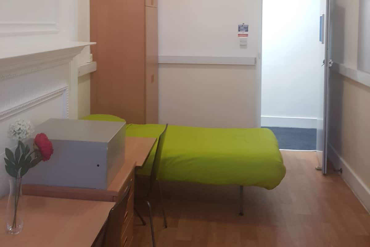 Desk, WiFi (free), bed sheets