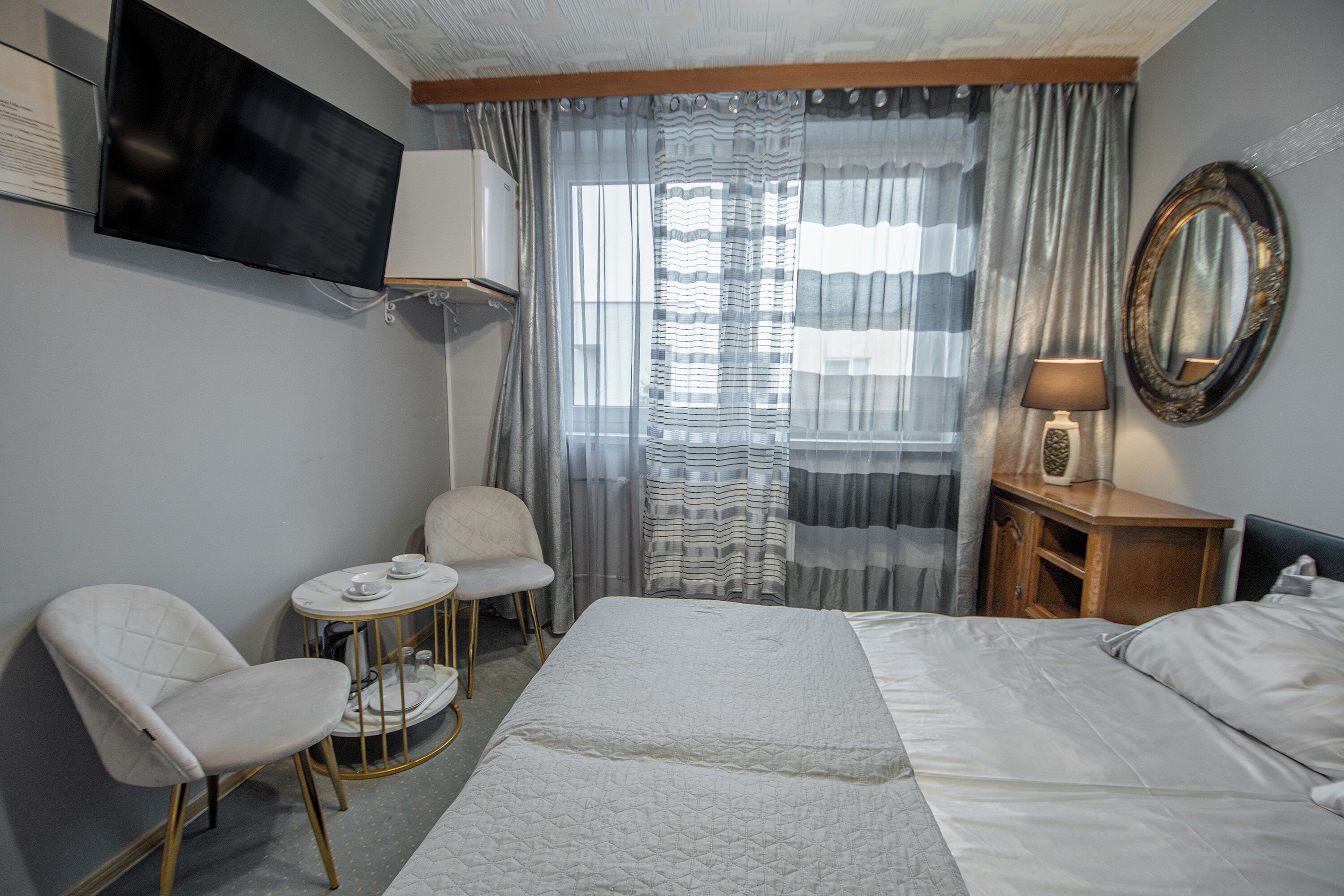 双人房 | 熨斗/熨板、免费 WiFi、床单