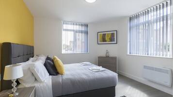 The Charlies | Iron/ironing board, free WiFi, bed sheets