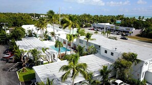 Aerial view - Sunset Inn (Islamorada)
