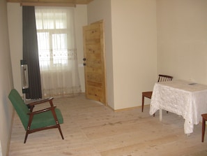 Familienzimmer, Verbindungszimmer (5 guests) | Bügeleisen/Bügelbrett, Bettwäsche