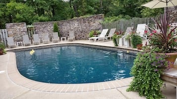 Seasonal outdoor pool