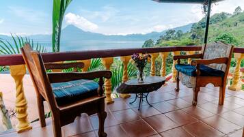 Premium bedding, down comforters, pillowtop beds, free WiFi