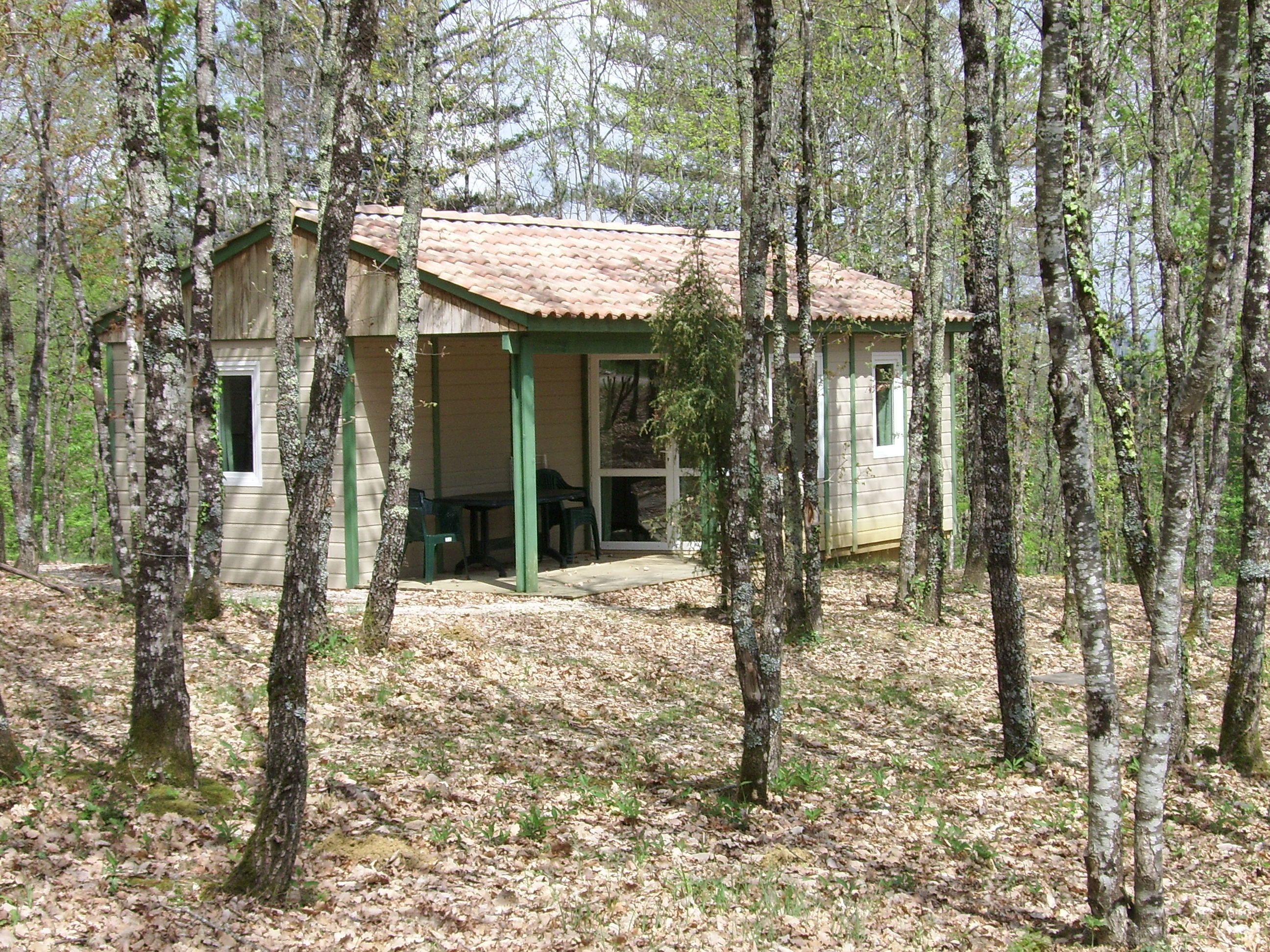 木屋, 3 间卧室 (D) | 高档床上用品、特色装修、特色家居、隔音