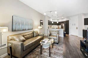 Luxury Apartment, 1 Bedroom | Living room | Flat-screen TV - Bluebird Suites near Facebook HQ (Menlo Park)