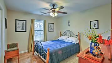 Family Cottage | Individually decorated, individually furnished, blackout drapes