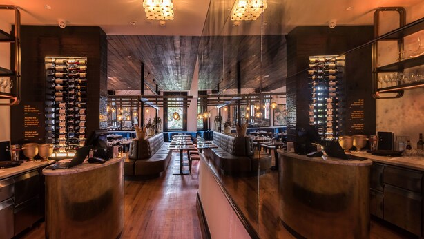 Dining - Clarence Hotel (Tauranga)
