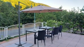 Standard Double Room, Non Smoking | Living area | LCD TV - Moselina Gastezimmer und Ferienwohnung (Sankt Aldegund)