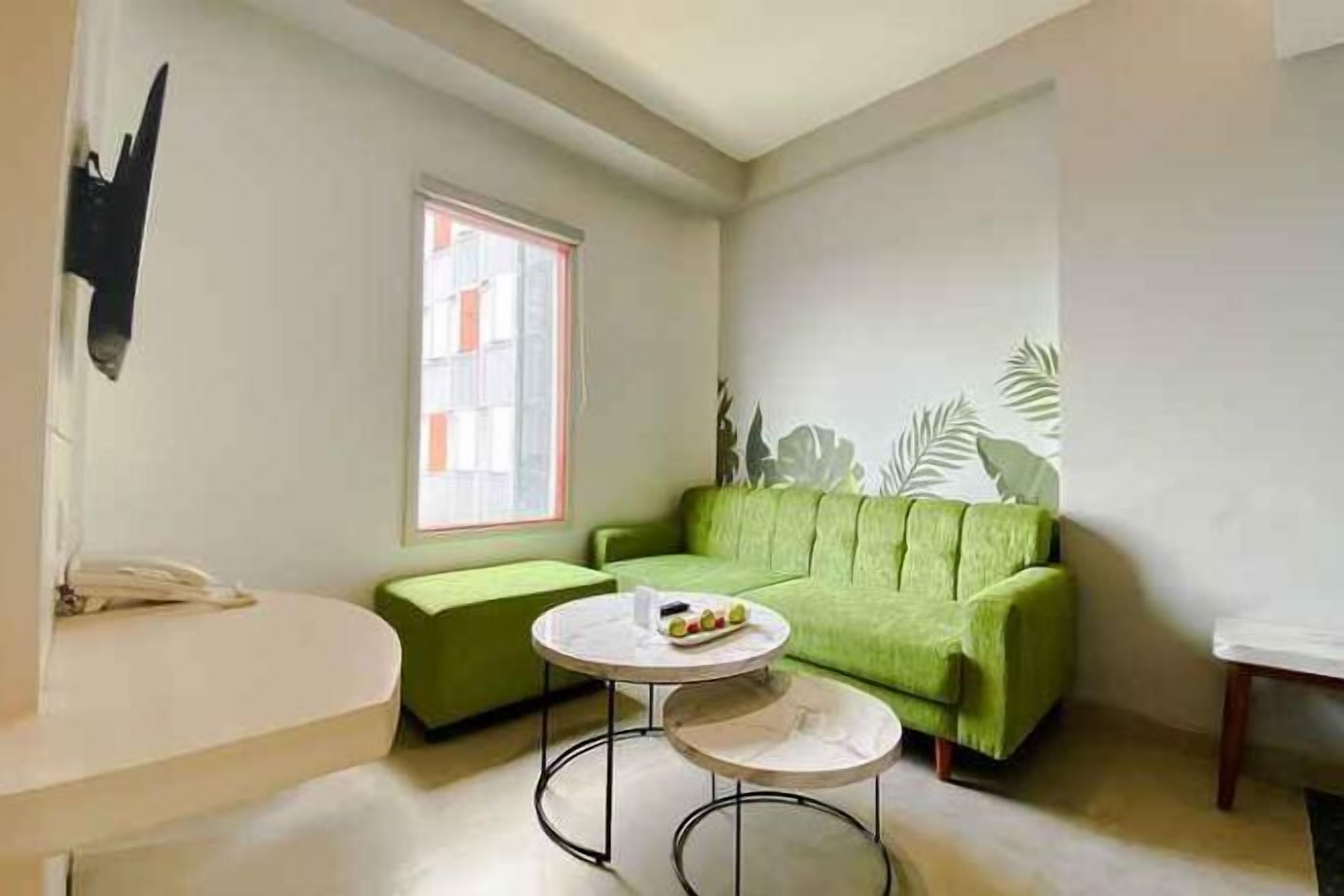 Area soggiorno | Smart TV 32 pollici con canali via cavo, TV