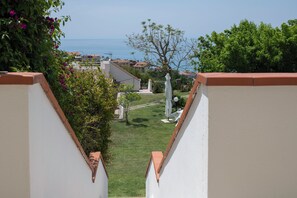 Terrace/patio - Villa Catalano (Paola)