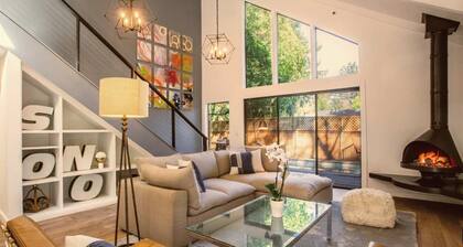 House on Broadway • Steps to Plaza + Pool