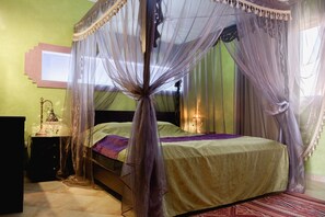 2 多间卧室、熨斗/熨衣板、上网接入、床单