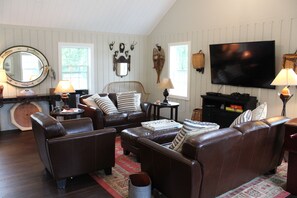 Smart TV, fireplace, video game console, DVD player