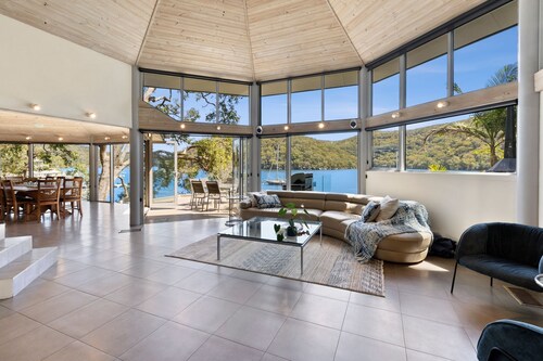 Cowan Waters Cottage Point