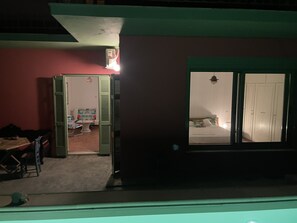 2 bedrooms, iron/ironing board, free WiFi, bed sheets - The pink frog apt in the center with private pool (Athina)