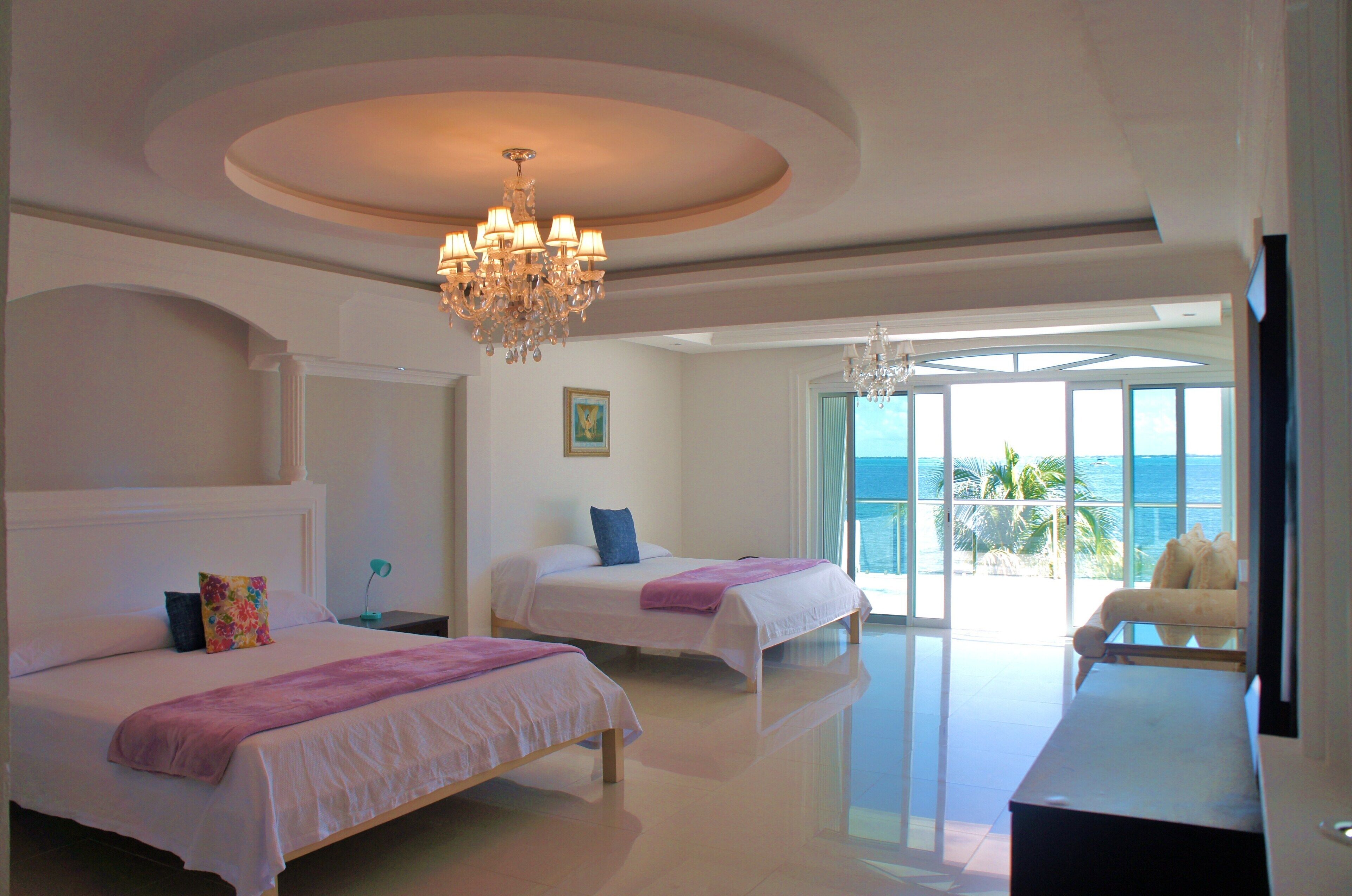 7 bedrooms, iron/ironing board, WiFi, bed sheets