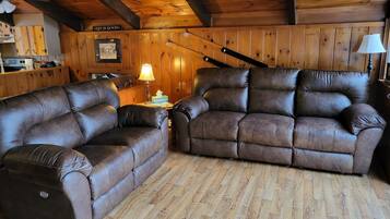 Smart TV, reproductor de DVD, videoteca y estéreo