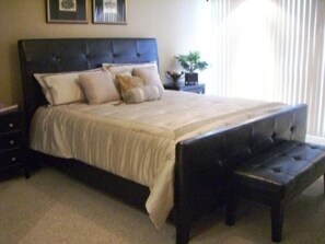 3 bedrooms, in-room safe, iron/ironing board, WiFi - 'Luxury Oceanfront Penthouse with Pools, Jacuzzis and Spectacular Ocean Views' (Rosarito)