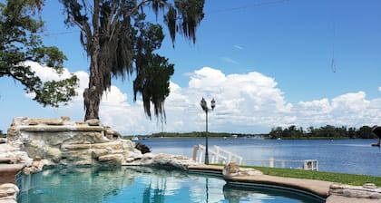 Retraite au Paradis de Gunter. Juste Rénové! Paddle Boards et spa et Kayaks!