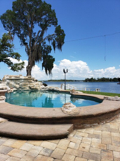 Gunter's Paradise Retreat.   Pool paddle boards and kayaks!