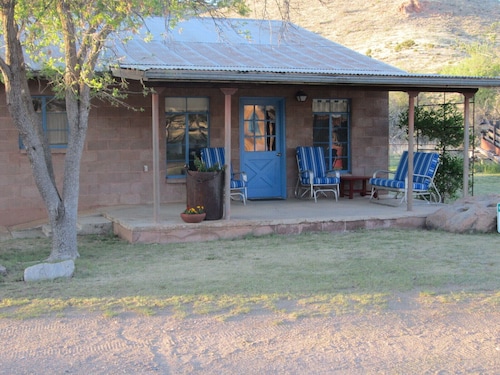Comfortable, Quiet, and Remote Studio On A Working Ranch In Southern Arizona