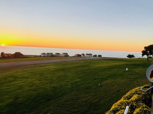 Spacious Home, Spectacular view of Coastline, golf course & runway