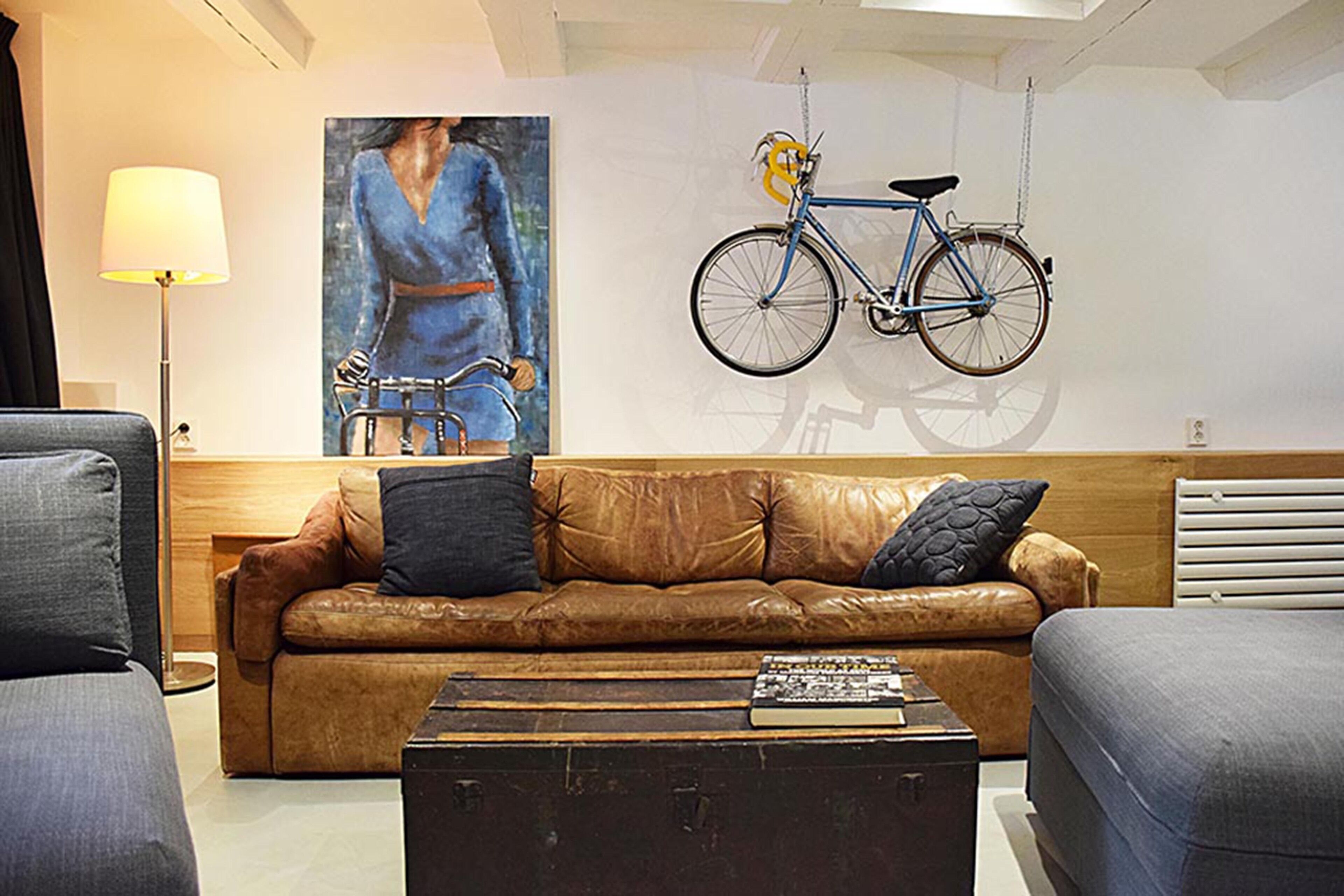 TV, books, video library
