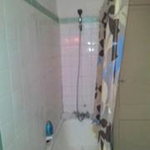 Douche de la salle de bain