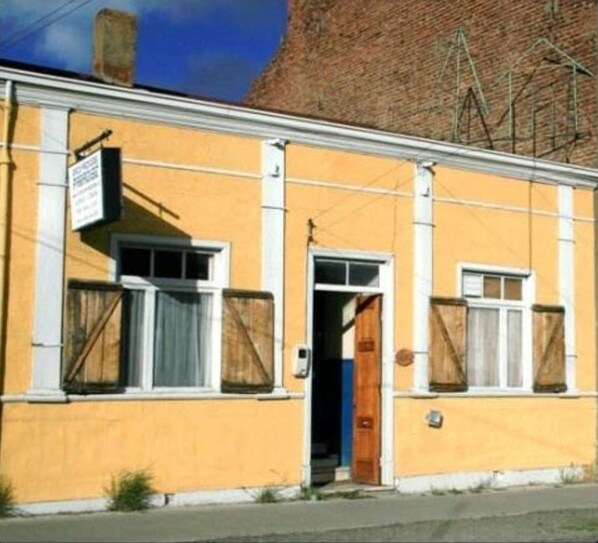 Fachada da propriedade
