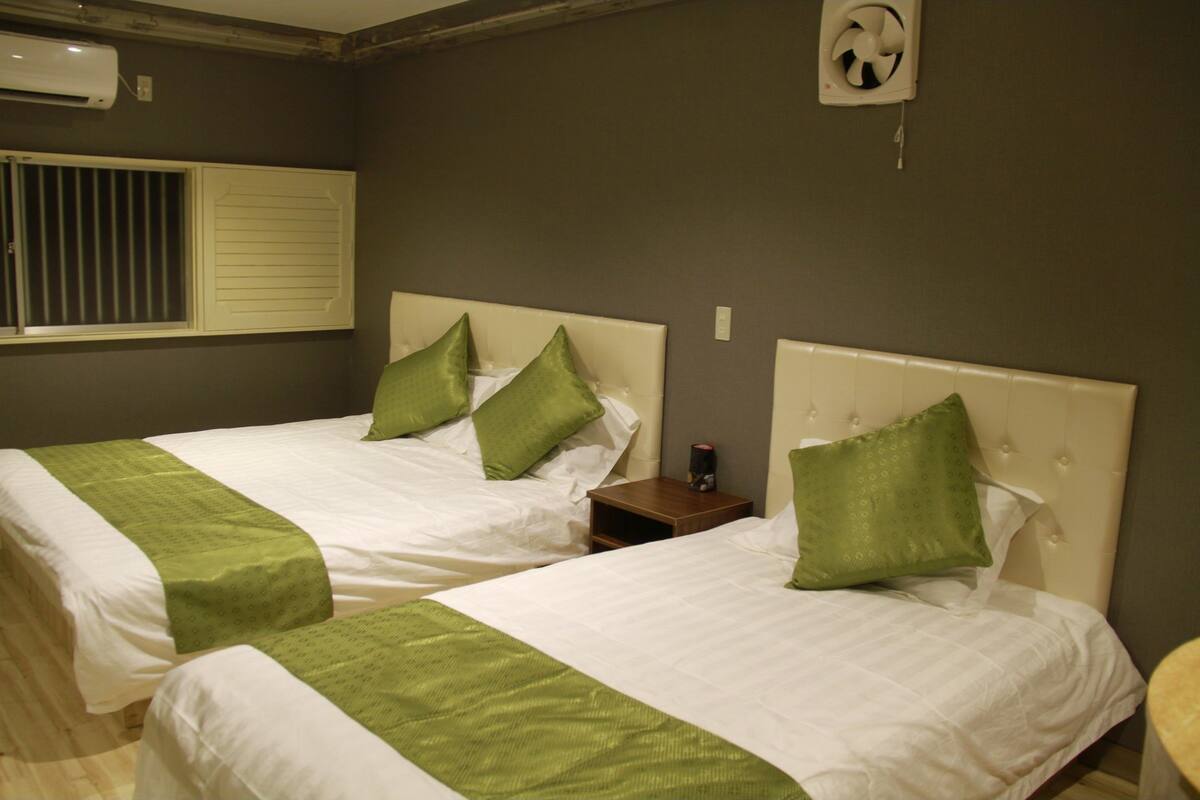 Triple Room | Free WiFi