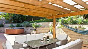 Outdoor dining - Fingal Escape - 28 Bent - Expansive Home with outdoor Spa (FINGAL BAY)