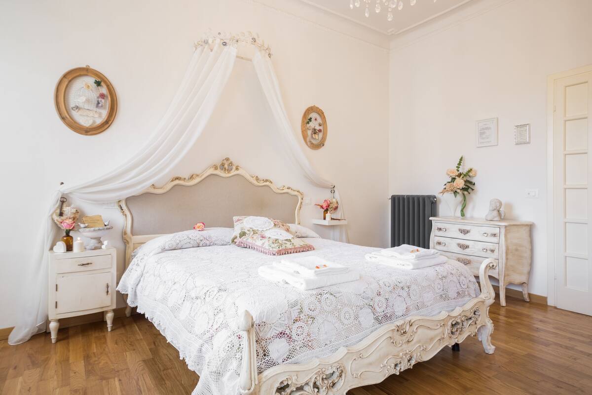 Comfort Room (Camera 1 Signora) | Soundproofing, free cots/infant beds, free WiFi, bed sheets